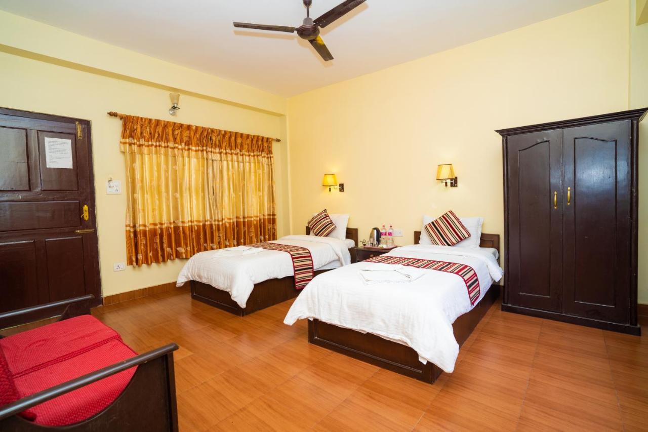 פוקהרה Butterfly Lodge מראה חיצוני תמונה