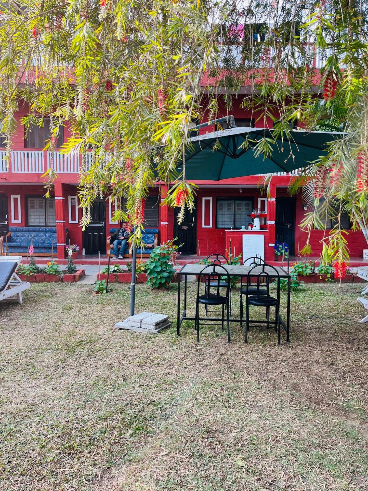 פוקהרה Butterfly Lodge מראה חיצוני תמונה