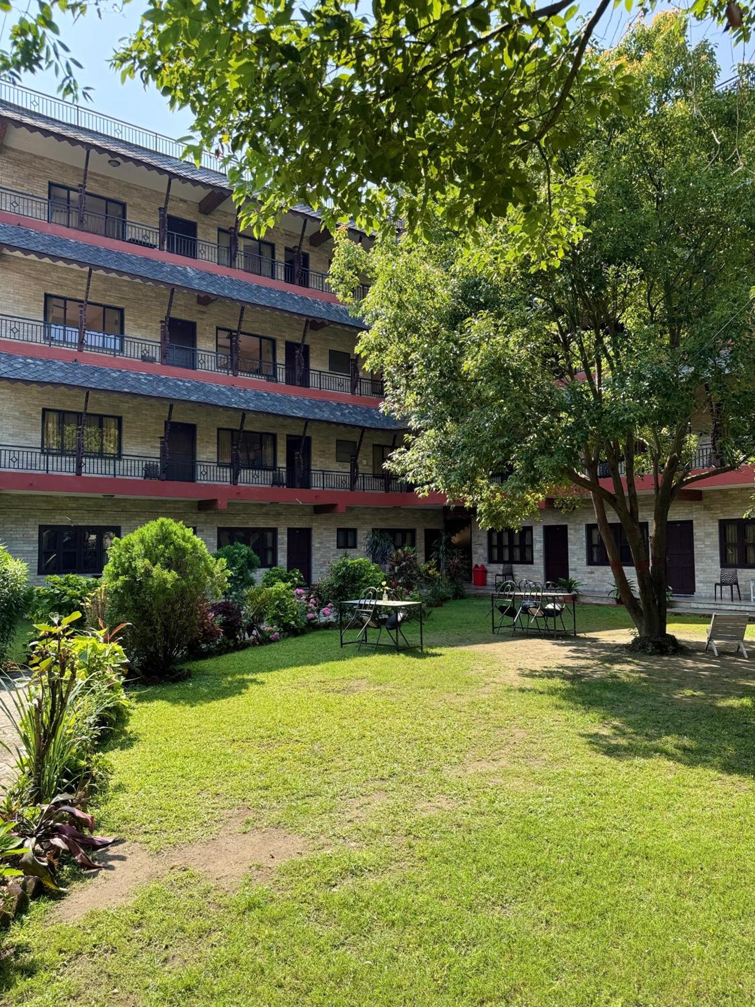 פוקהרה Butterfly Lodge מראה חיצוני תמונה