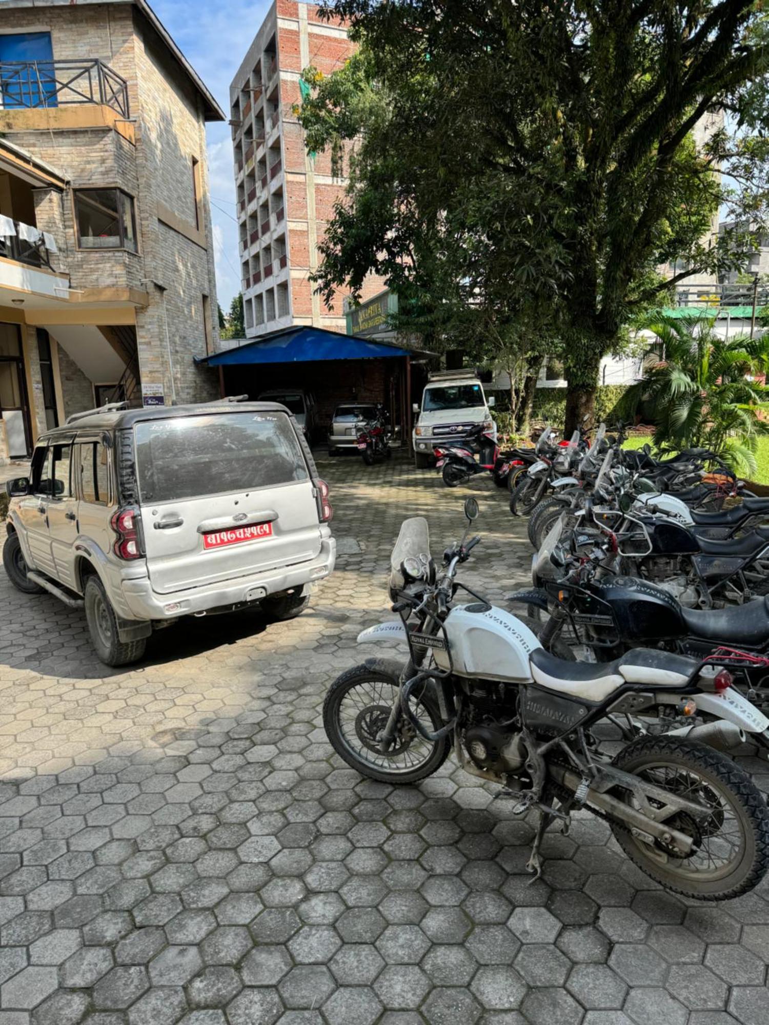 פוקהרה Butterfly Lodge מראה חיצוני תמונה