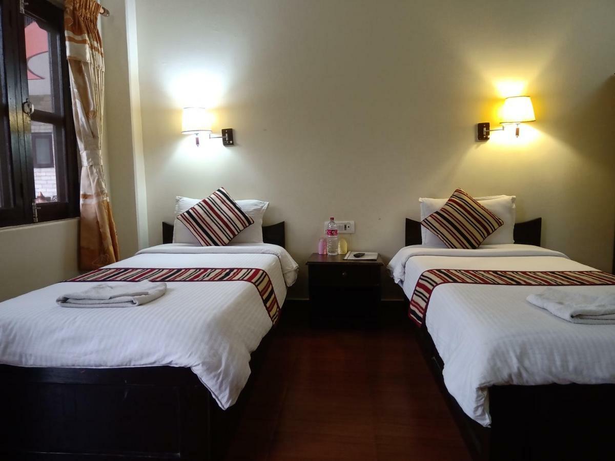 פוקהרה Butterfly Lodge מראה חיצוני תמונה