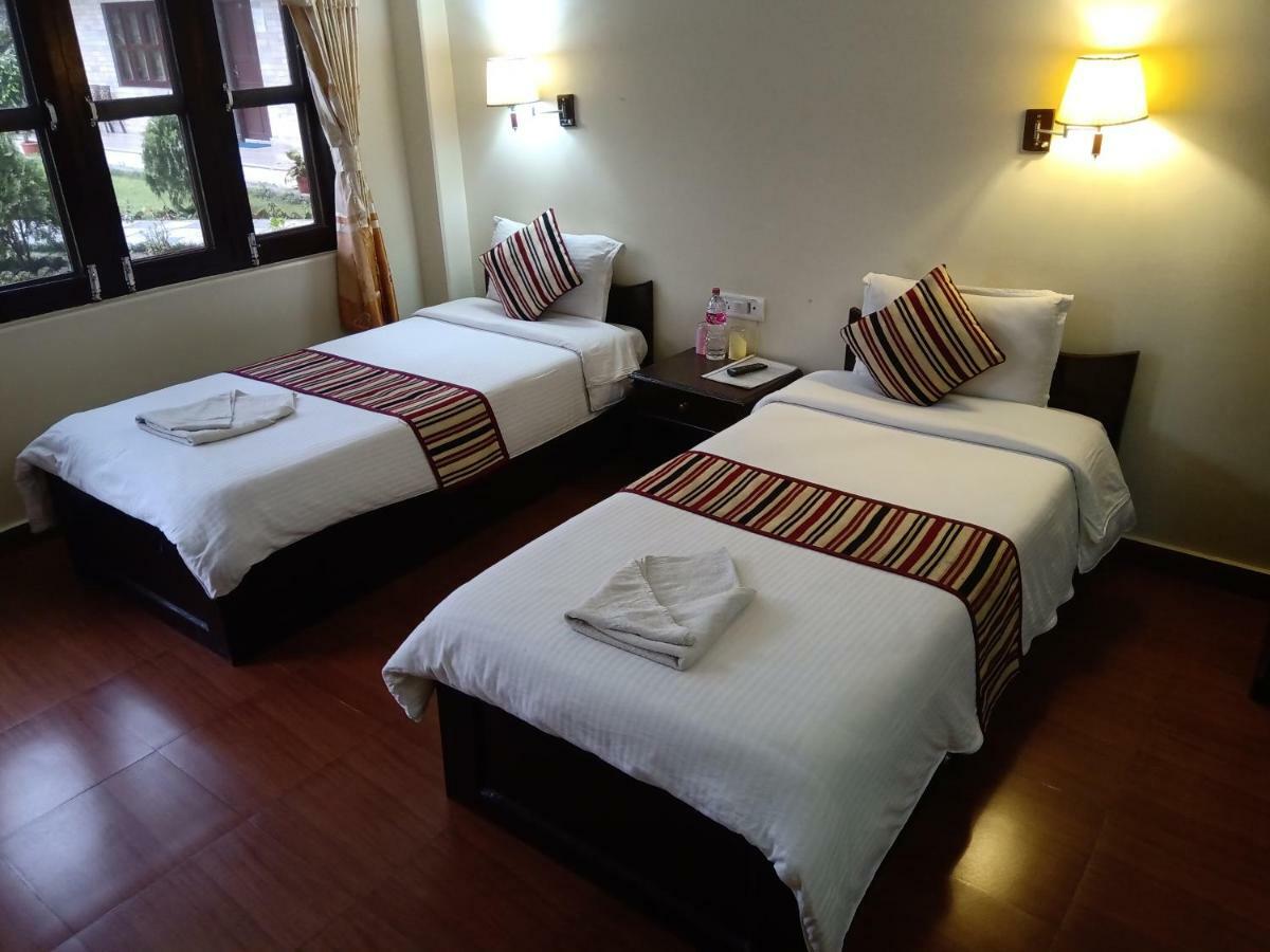 פוקהרה Butterfly Lodge מראה חיצוני תמונה